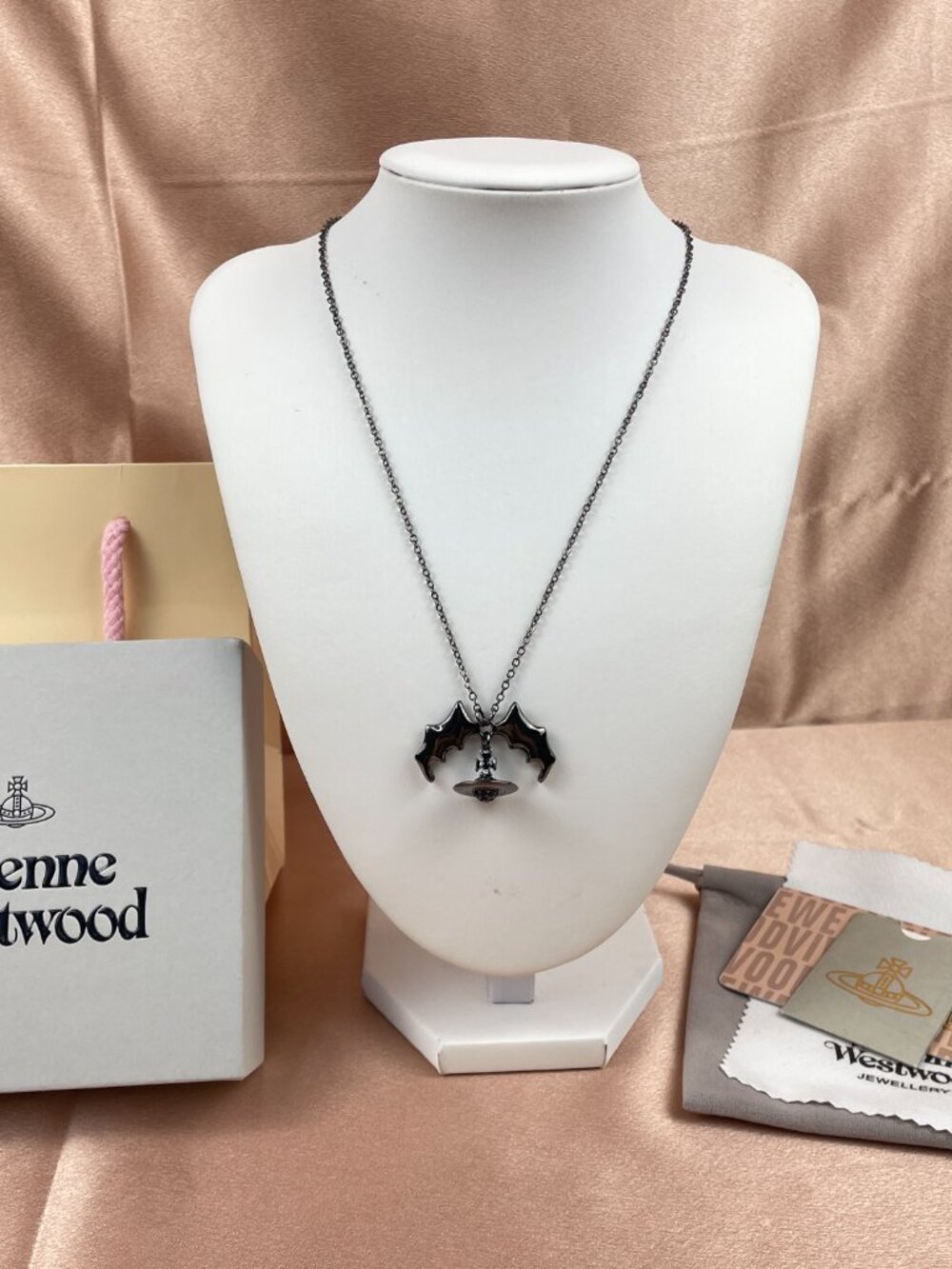 Brand-new Vivienne Westwood Single-Strand Necklace with Black Bat Pendant